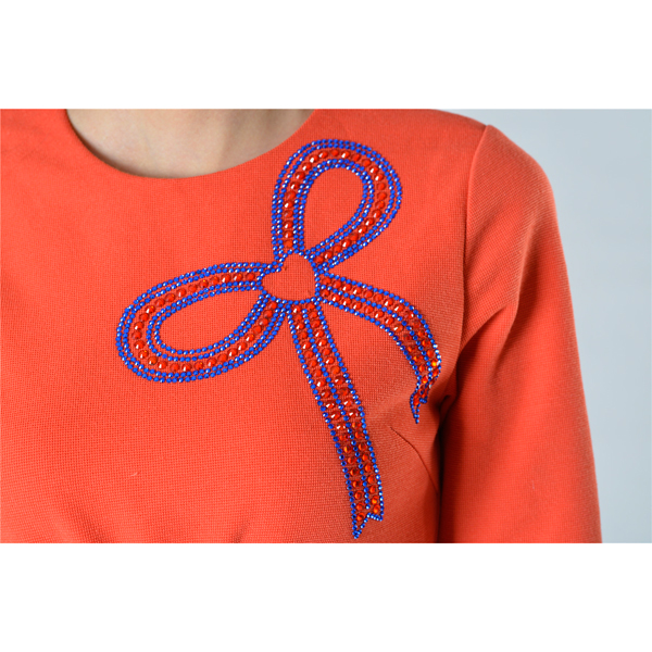 SY005漏空燙鉆連衣裙細節(jié)圖 SY005漏空燙鉆連衣裙細節(jié)圖